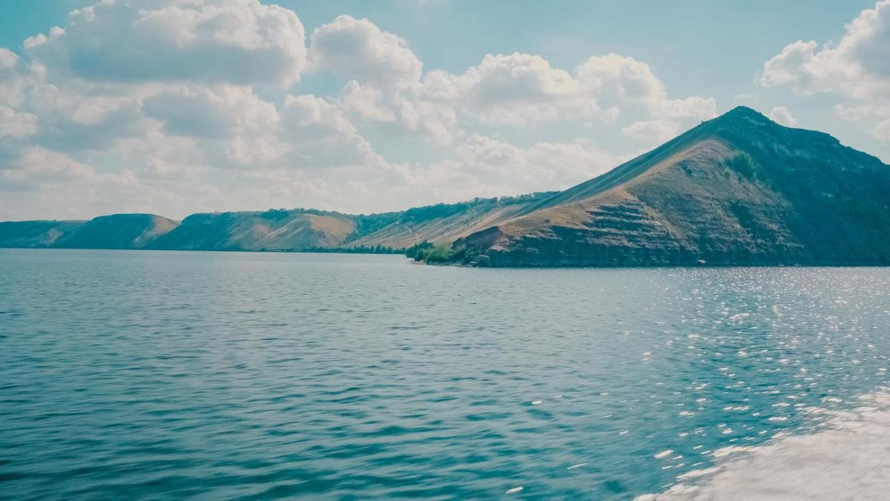 Hotel Yacht Club Mayak Dnyisztrivka Kültér fotó